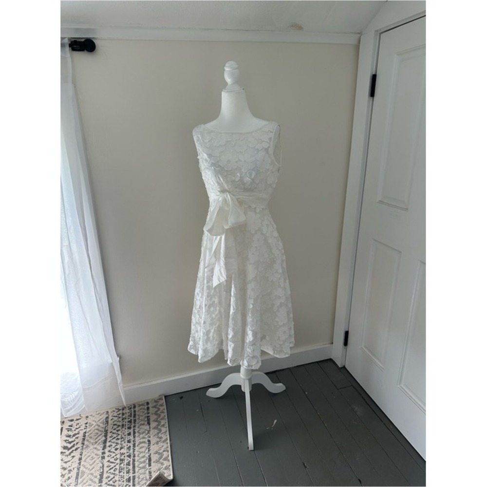 Adrianna Papell White Floral Lace Knee Length Dress with Bow Sash